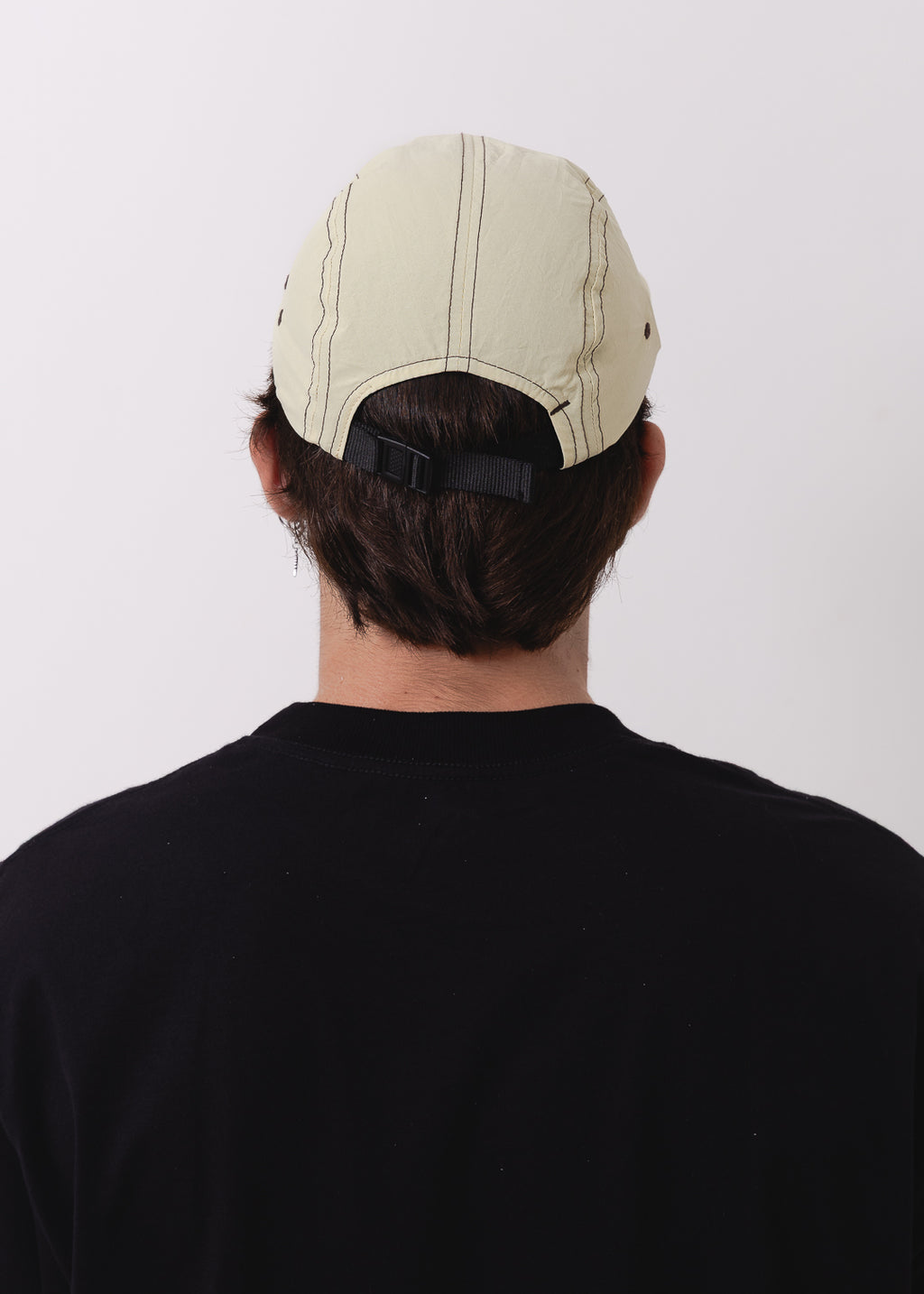 Boné Five Panel Bege com Linha Marrom