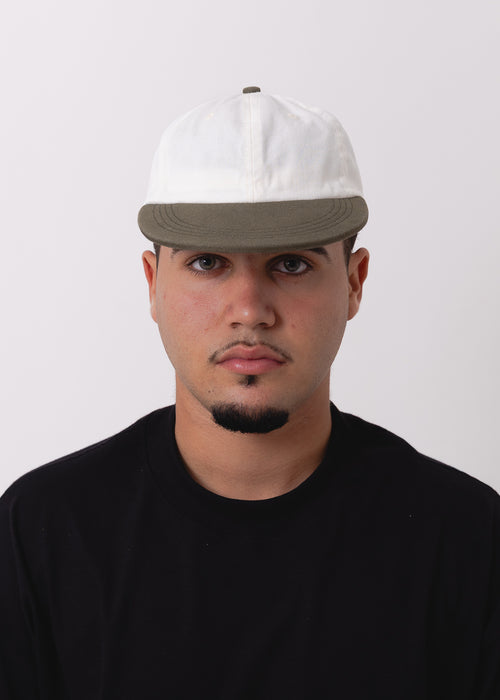 Boné Six Panel Off com Verde