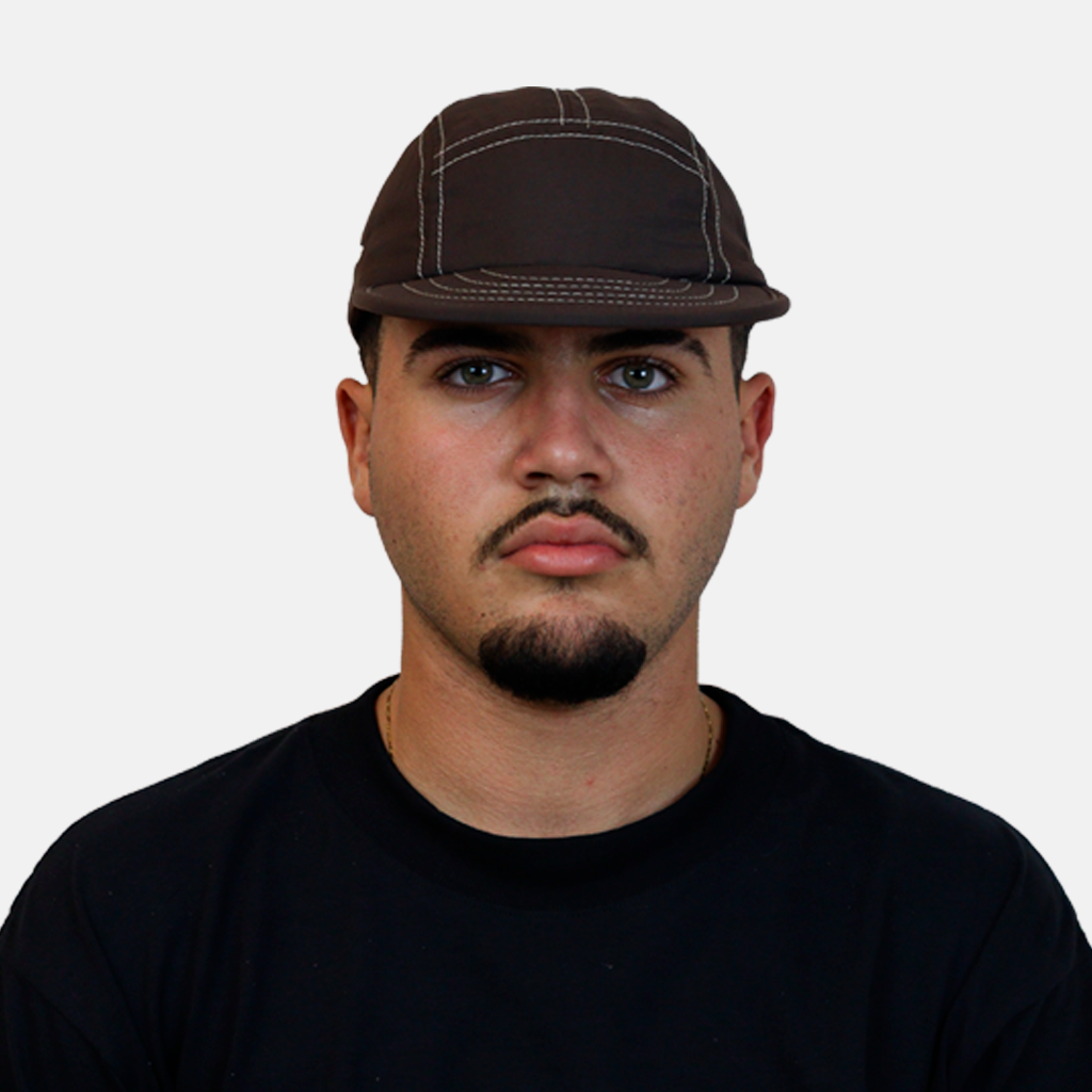 Boné Five Panel Marrom com Linha Branca