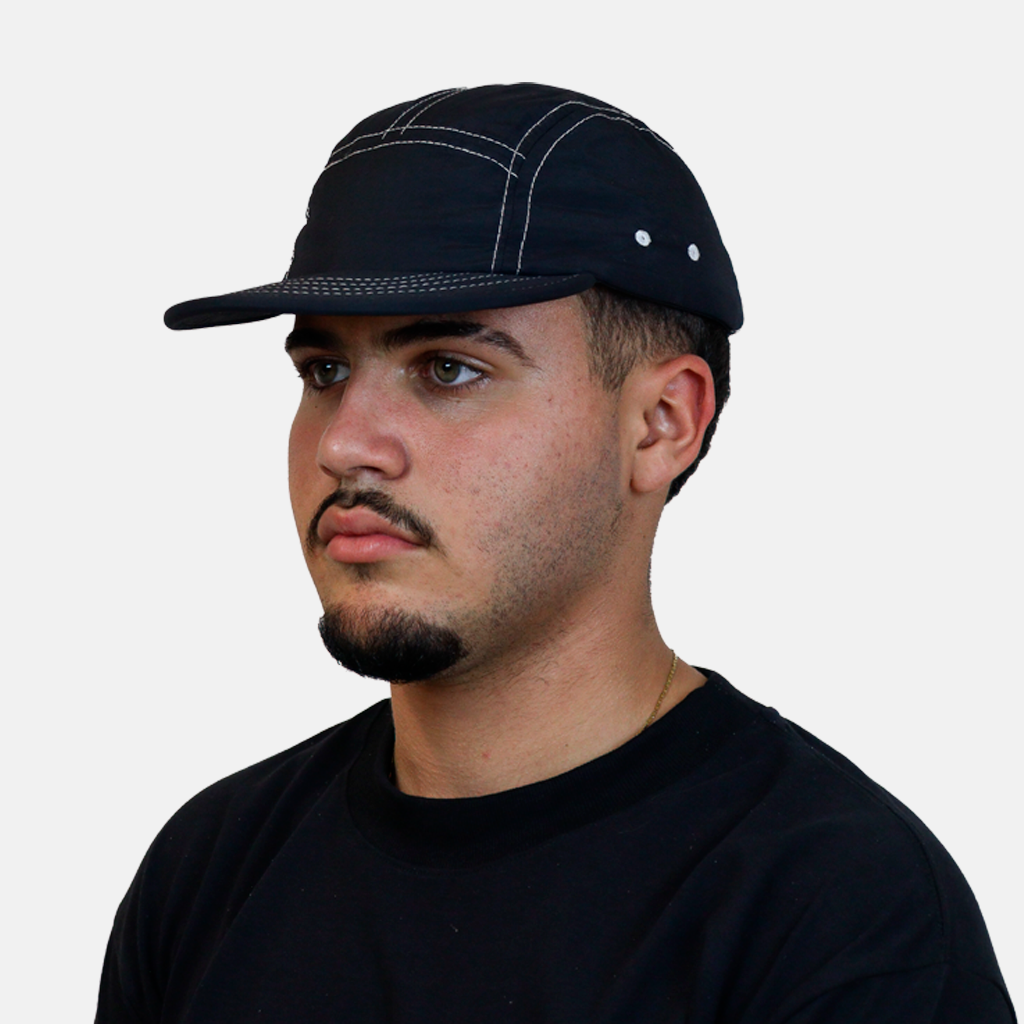 Boné Five Panel Preto com Linha Branca