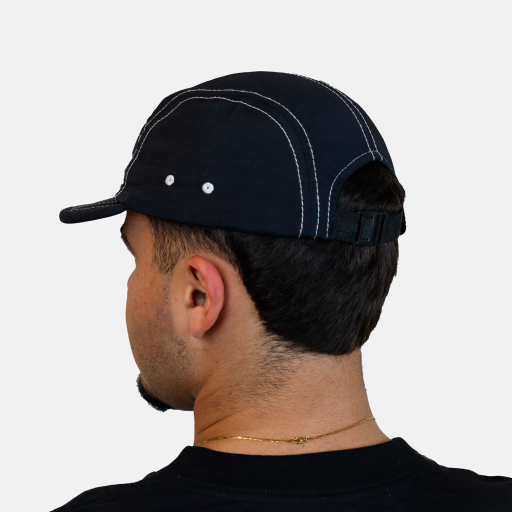 Boné Five Panel Preto com Linha Branca