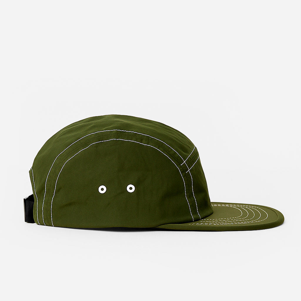 Boné Five Panel Streetwear Verde com Linha Branca